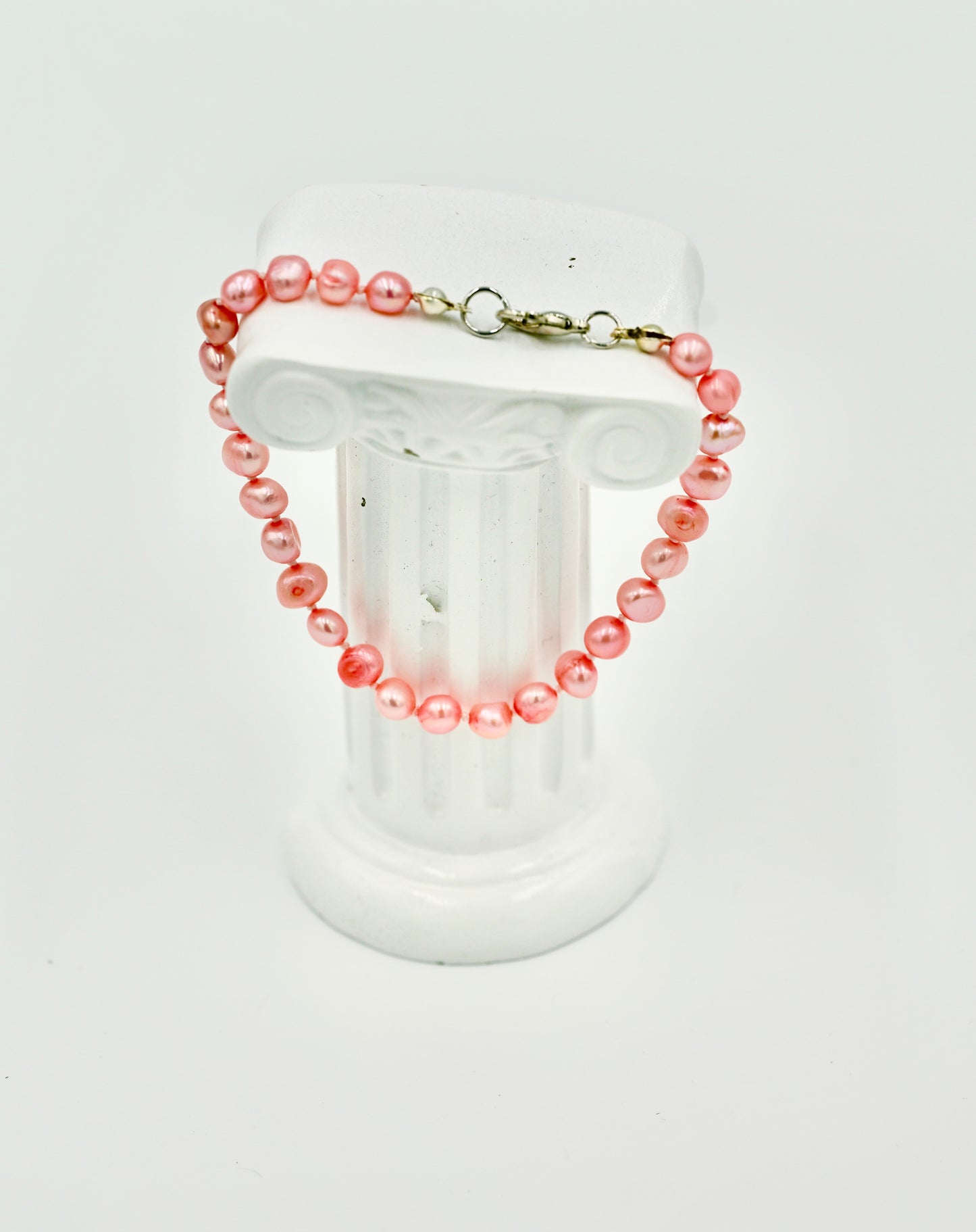 Fresh Pink Fresh Water Pearl 7.5 Inch Knotted Bracelet Silver Hardware
