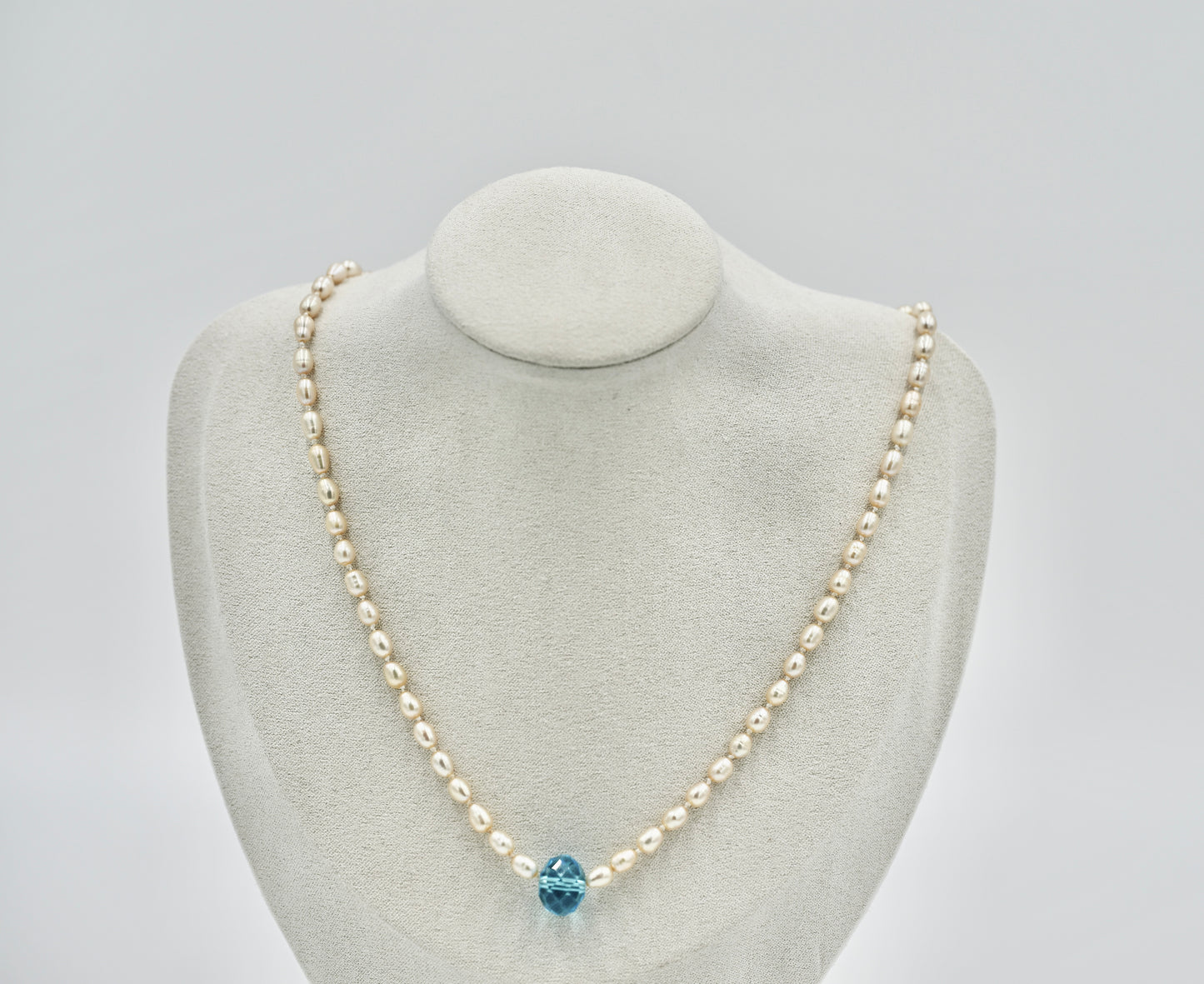 Fresh Water Pearl with 20k Aquamarine Stone Knotted 17 Inch Necklace White Silk Silver Hardware