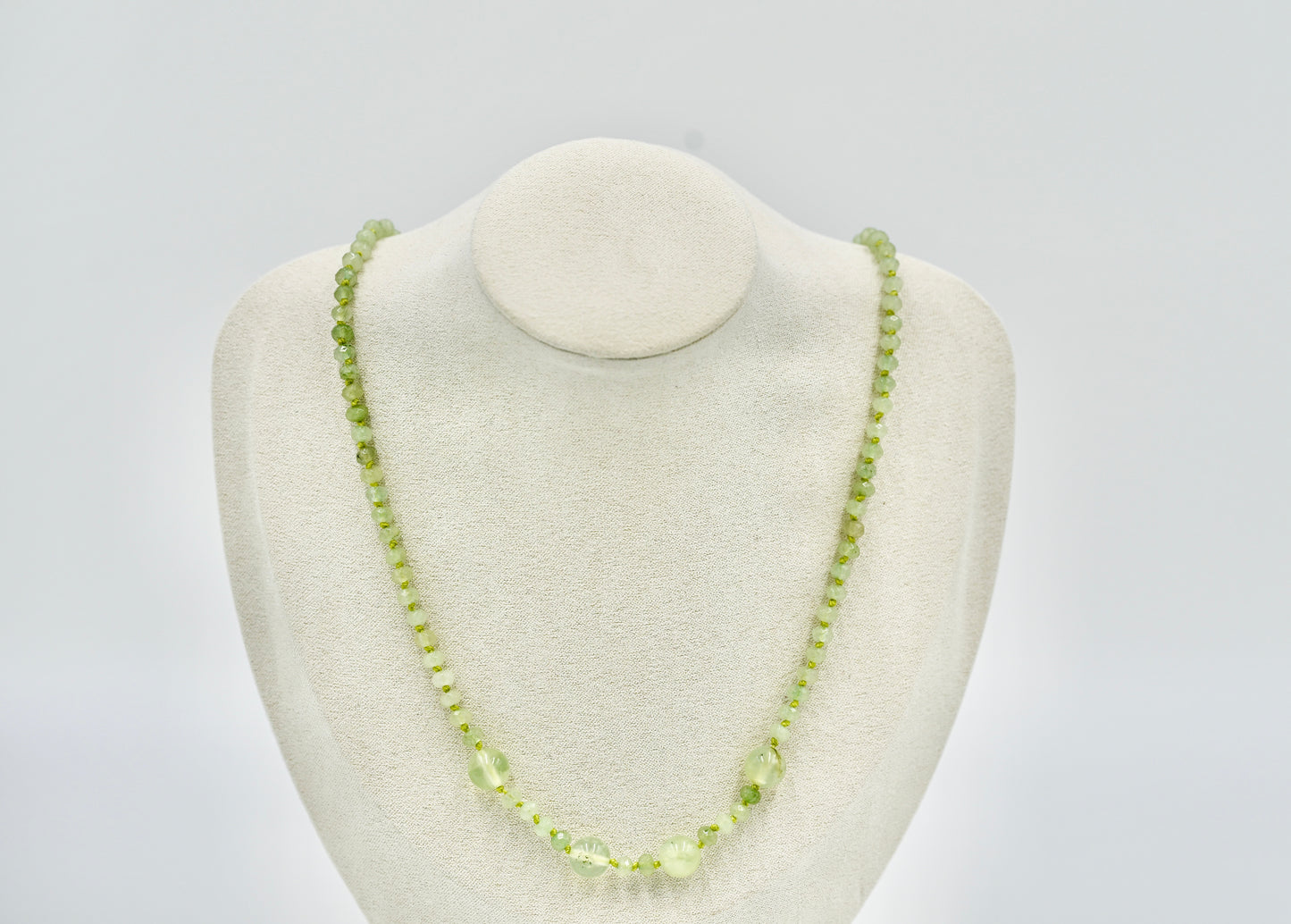 19 Inch Peridot Knotted Silk Necklace