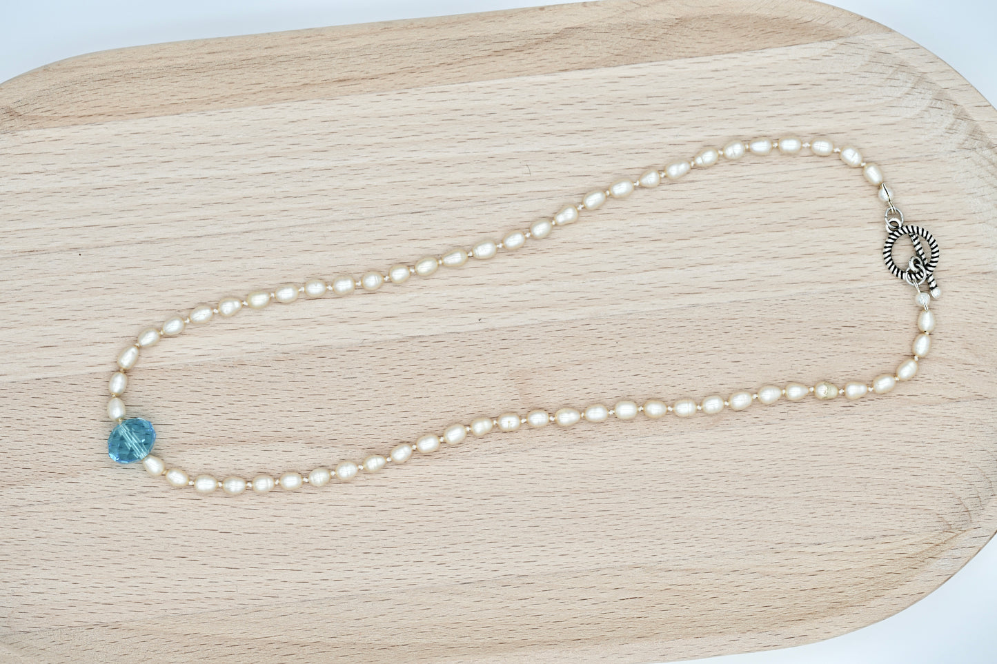 Fresh Water Pearl with 20k Aquamarine Stone Knotted 17 Inch Necklace White Silk Silver Hardware