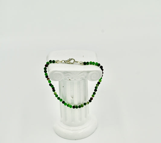 Zoisite Knotted 7 Inch Bracelet Silver Hardware